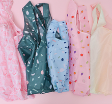 Load image into Gallery viewer, TWIST AND SHOUTS IN LEMONS - TALKING OUT OF TURN