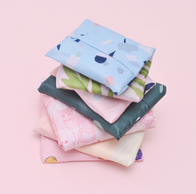 Load image into Gallery viewer, TWIST AND SHOUTS IN LEMONS - TALKING OUT OF TURN