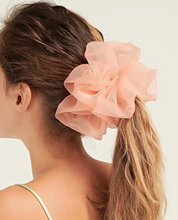 Load image into Gallery viewer, OVERSIZED TULLE SCRUNCHIE - BLUSH
